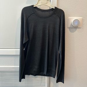 Lululemon metal vent tech long sleeve